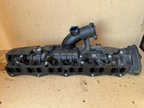 2021-2024 Chevrolet Tahoe / Suburban / Silverado 3.0L Diesel Used OEM Intake Manifold