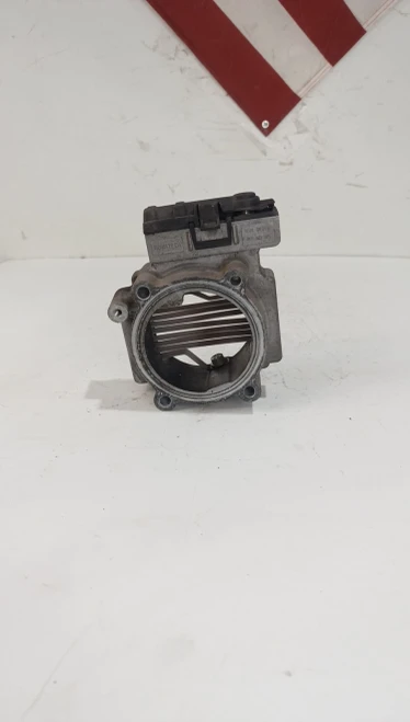 Chevrolet / GMC Silverado / Sierra 6.6L V8 Used Intake Manifold