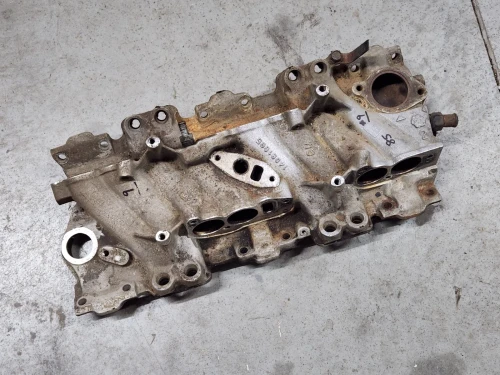 Chevrolet / Pontiac Corvette / Camaro / Trans Am Lower Used Intake Manifold