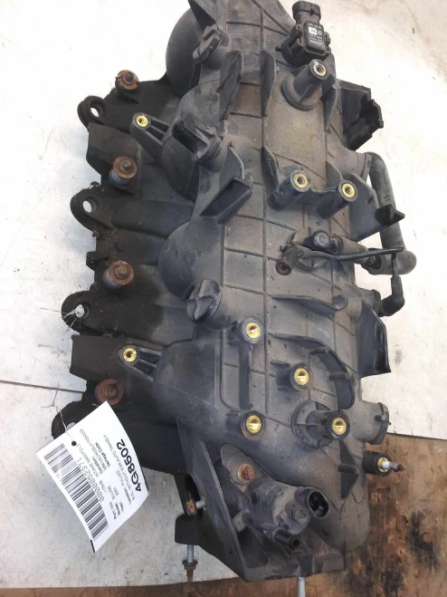 Chevrolet Silverado 6.0L Used Intake Manifold