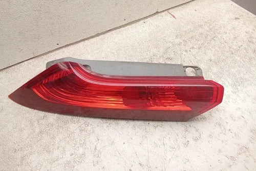 2014 Honda CRV Driver LH Tail Lamp Assembly OEM used OEM tail light assembly