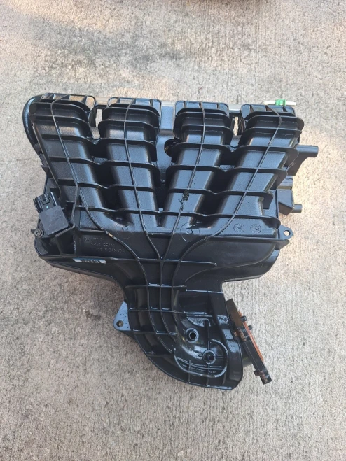 2011-2014 Chrysler / Dodge 200 / Avenger 2.4L Used OEM Intake Manifold