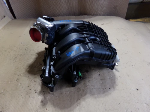 2011-2016 Chrysler Town & Country 3.6L Upper With Throttle Body Used Intake Manifold