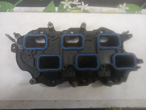 2014 Chrysler / Dodge Caravan / Town and Country 3.6L Lower Used Intake Manifold
