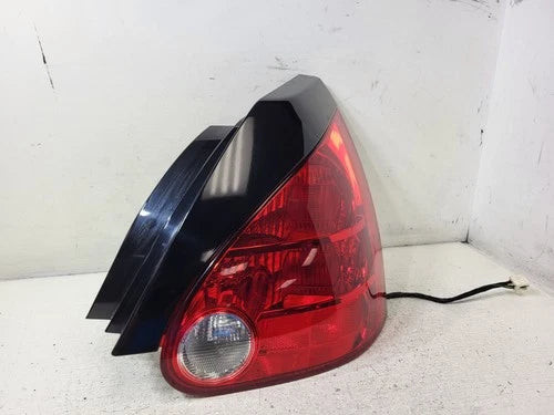 2004-2008 Nissan Maxima Quarter Mount Passenger RH Tail Light Lamp OEM OEM used OEM tail light assembly