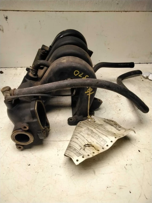1996-1999 Dodge Neon Used Intake Manifold