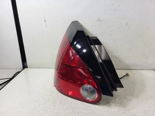 2004-2008 Nissan Maxima Quarter Mount Driver LH Tail Light Lamp OEM OEM used OEM tail light assembly