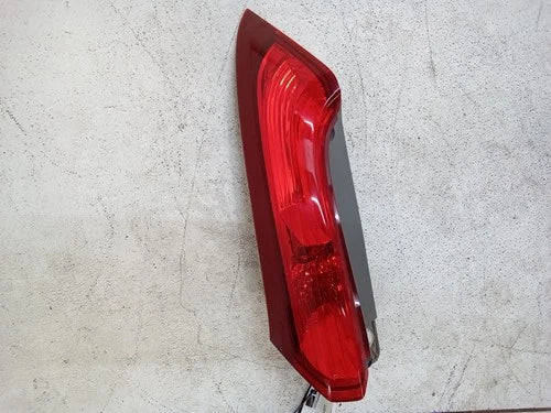 2013 Honda CRV Driver Side Upper Tail Light Assembly LH OEM used OEM tail light assembly