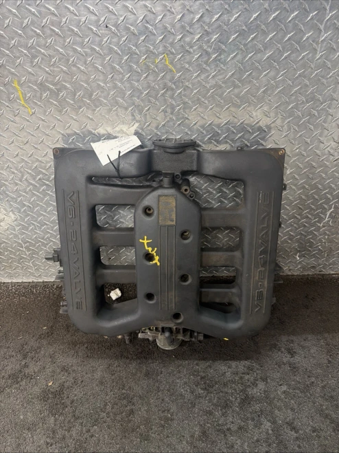 2000-2001 Dodge Intrepid 3.5L Upper Used OEM Intake Manifold
