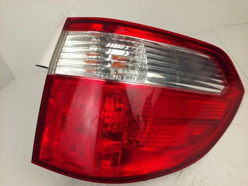 05 06 Honda Odyssey RH Right Passenger Side Tail Light OEM used OEM tail light assembly
