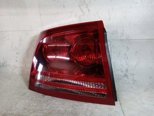 2006 Dodge Charger Driver Side LH Tail Lamp OEM OEM used OEM tail light assembly