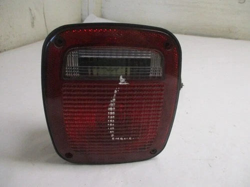 Jeep Wrangler LH Driver Tail Brake Light Lamp OEM OEM used OEM tail light assembly