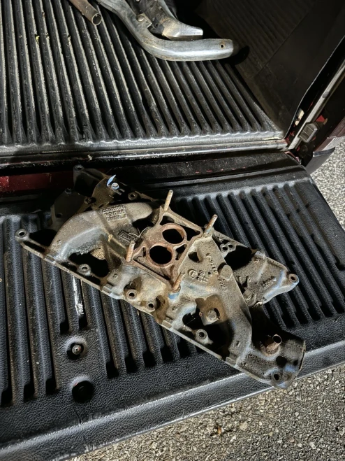 1963-1970 Ford Mustang / Falcon V8 Used Intake Manifold