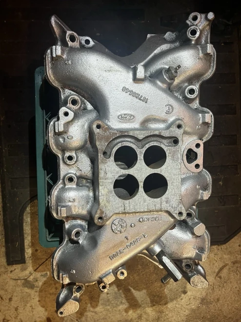 1970-1971 Ford Mustang Used Intake Manifold
