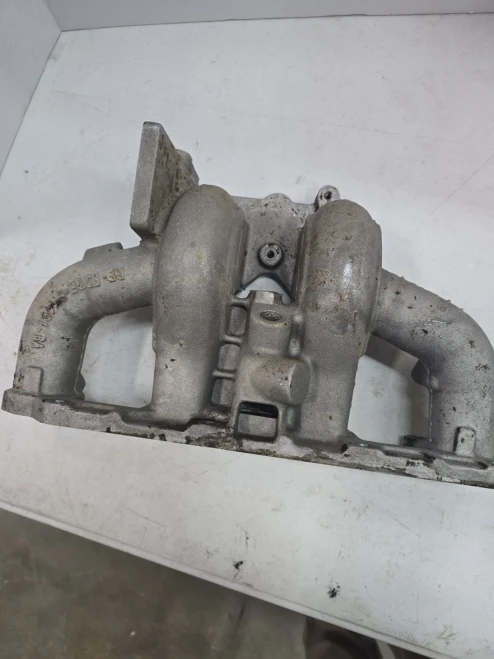 1993 Ford Ranger 2.3L Lower Used OEM Intake Manifold