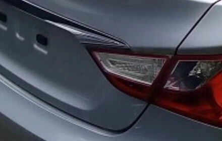 2011-2014 Hyundai Sonata Passenger RH Lid Mounted Tail Light Lamp OEM OEM used OEM tail light assembly