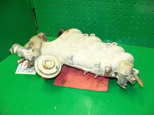 1998-1999 Ford / Mercury Taurus / Sable 3.0L Upper Used Intake Manifold F6DE-9425-DB