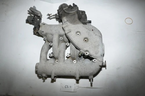 1999-2004 Ford Mustang Upper With Throttle Body V6 Used Intake Manifold