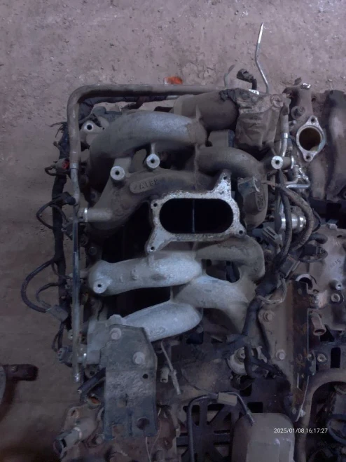 2001-2003 Ford Expedition 4.6L Upper Used Intake Manifold