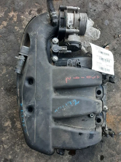 2011-2015 Ford Explorer 3.5L Upper Used OEM Intake Manifold AT4Z9424A