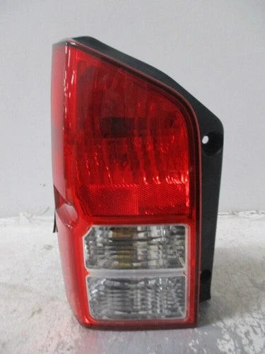 2005-2012 Nissan Pathfinder Driver LH Tail Light Lamp OEM used OEM tail light assembly