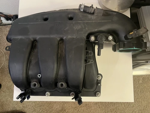 2011-2019 Ford Flex / Taurus / Explorer / Edge 3.5L / 3.7L Upper Used OEM Intake Manifold