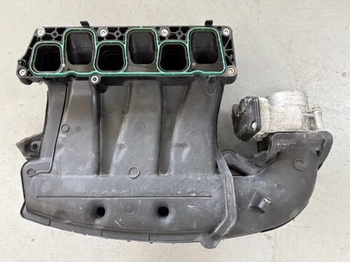 2013 Ford Taurus 3.5L Upper Used OEM Intake Manifold AT4E-9424-DE