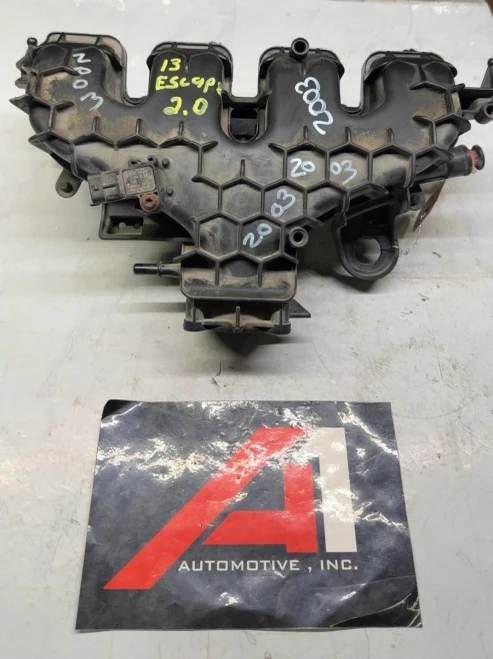 2013-2016 Ford / Lincoln Taurus / MKT / Escape / MKZ / Fusion 2.0L Used Intake Manifold