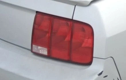 05-09 Ford Mustang Right Passenger Quarter Mounted Tail Light Lamp OEM OEM used OEM tail light assembly