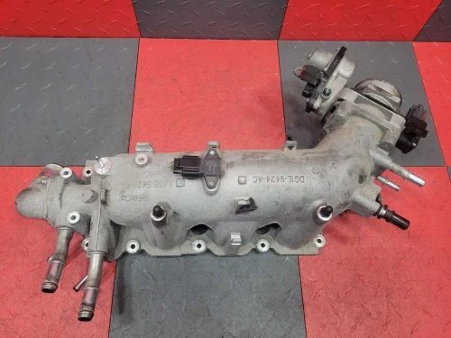 2013-2019 Ford Explorer 3.5L Turbo With Throttle Body Used OEM Intake Manifold
