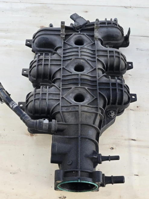 2017-2020 Ford F-150 3.5L Upper Used OEM Intake Manifold