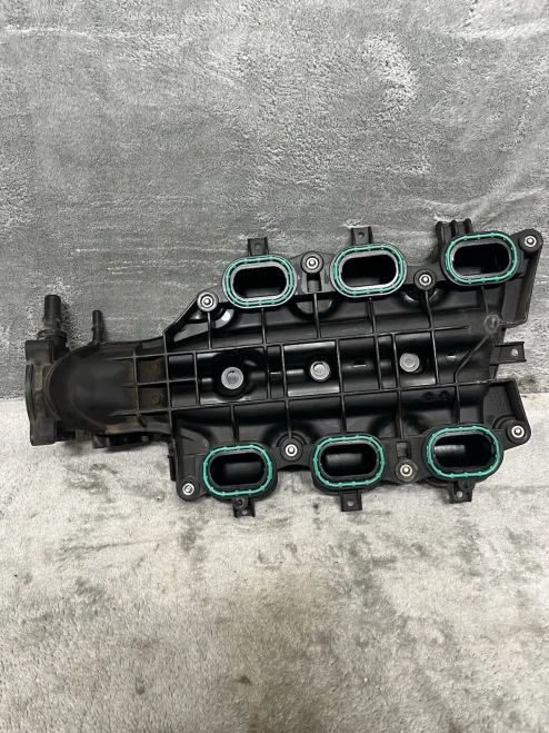 2018-2021 Ford Expedition 3.5L V6 Used OEM Intake Manifold
