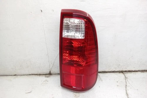 08 2008 Ford F250 Passenger RH Tail Light Lamp OEM used OEM tail light assembly