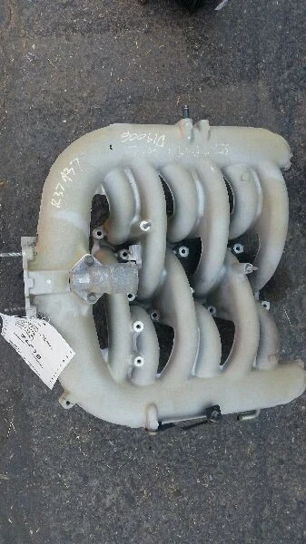 Ford E-150 4.2L Upper Used Intake Manifold