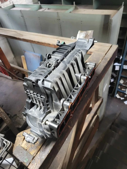 Ford Escape Used Intake Manifold