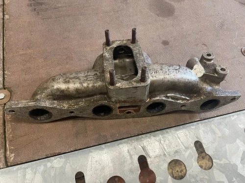 Ford Escort Used Intake Manifold 711F 9425 HC