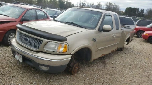 Ford Expedition 5.4L Lower Used Intake Manifold
