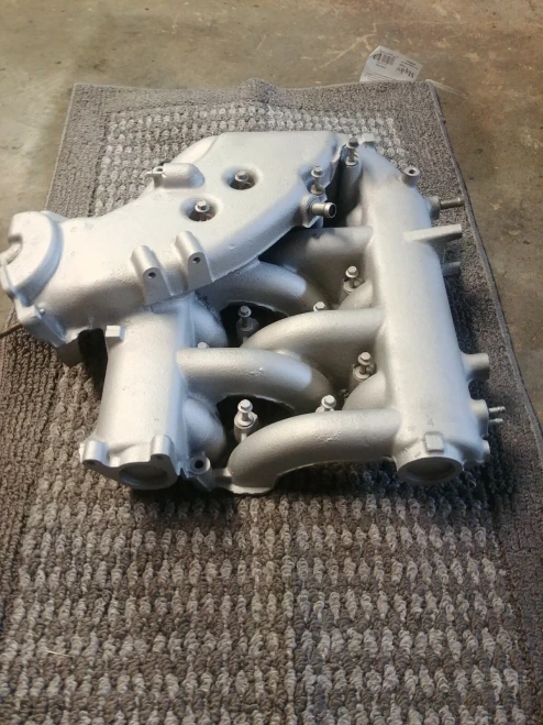 Ford Mustang 3.8L / 3.9L Upper Used Intake Manifold