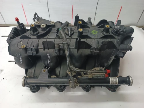 2001 GMC Sierra 6.0L Used Intake Manifold