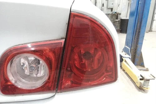 09 10 11 12 Chevrolet Malibu Passenger RH Quarter Mounted Tail Light Lamp OEM used OEM tail light assembly