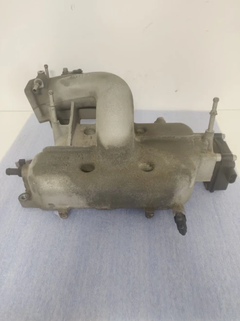 2007-2008 GMC Acadia 3.6L Upper V6 Used OEM Intake Manifold 12602219