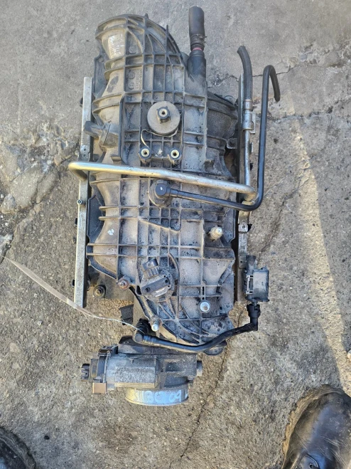 2009 GMC Sierra 5.3L 4WD Used Intake Manifold