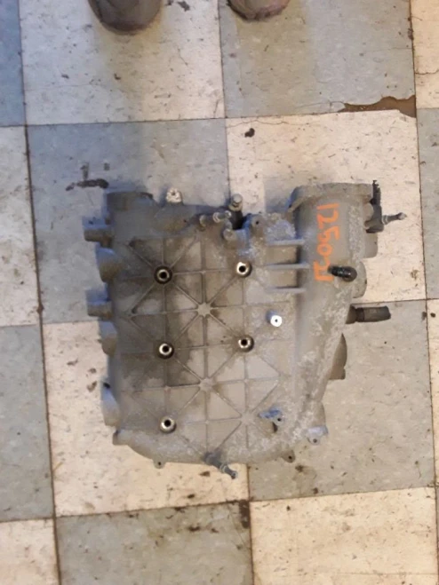 2009-2011 GMC Acadia 3.6L Used Intake Manifold