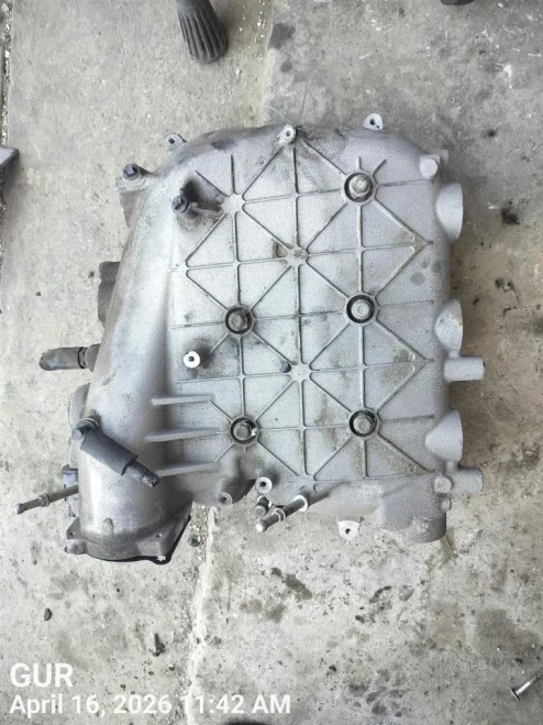 2009-2011 GMC Acadia Used OEM Intake Manifold 12607282