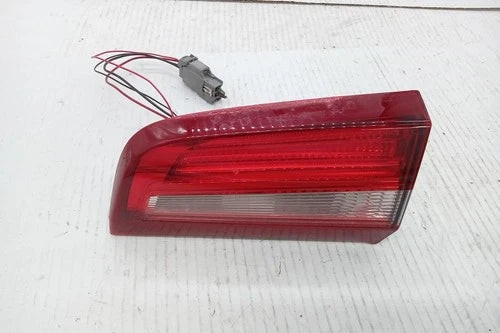 2013 Volvo 60 Seriies Passenger RH Tail Lamp Assembly Lid Mounted OEM used OEM tail light assembly