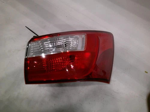 12 13 14 15 16 17 Kia Rio RH Passenger Tail Lamp Quarter Panel Mounted OEM OEM used OEM tail light assembly