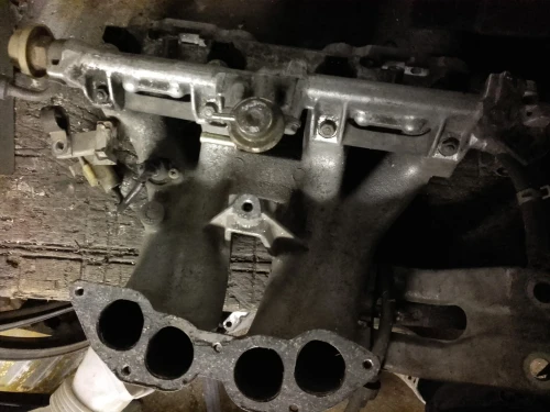 1984-1986 Honda CRX 1.5L Used Intake Manifold