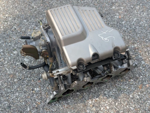 1997-2001 Honda CR-V With Throttle Body Used OEM Intake Manifold