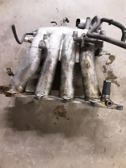 1999-2001 Honda CR-V Used Intake Manifold