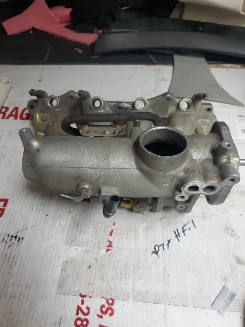 1999-2001 Honda CRV 2.0L Used OEM Intake Manifold